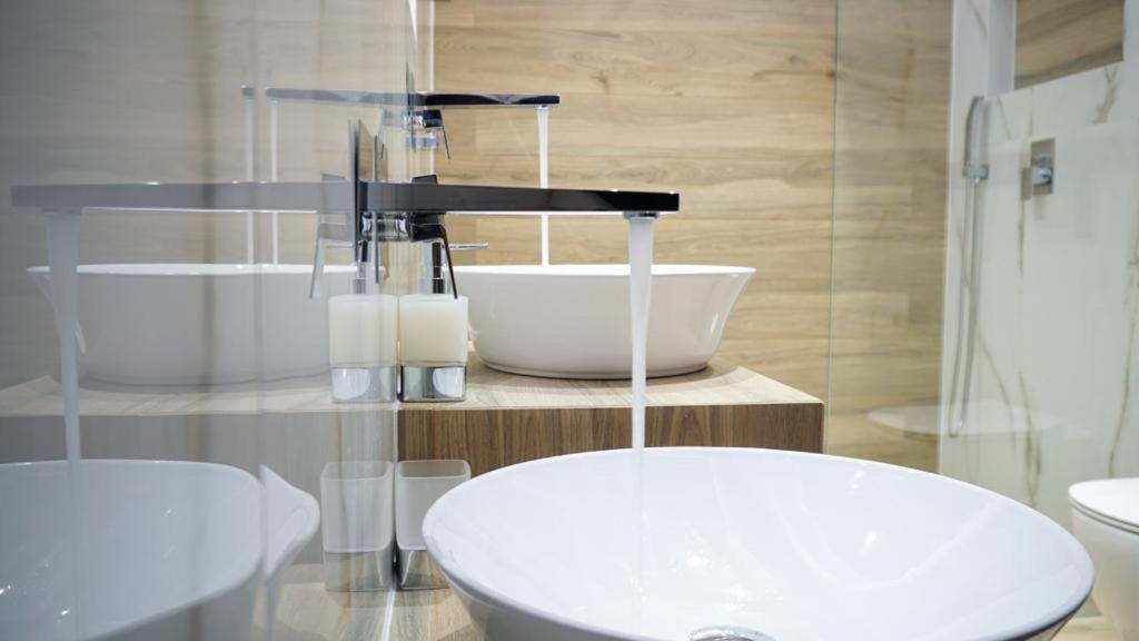 P & K Design Ltd Flats By Rentals Pro Services - Неа-Муданія Екстер'єр фото